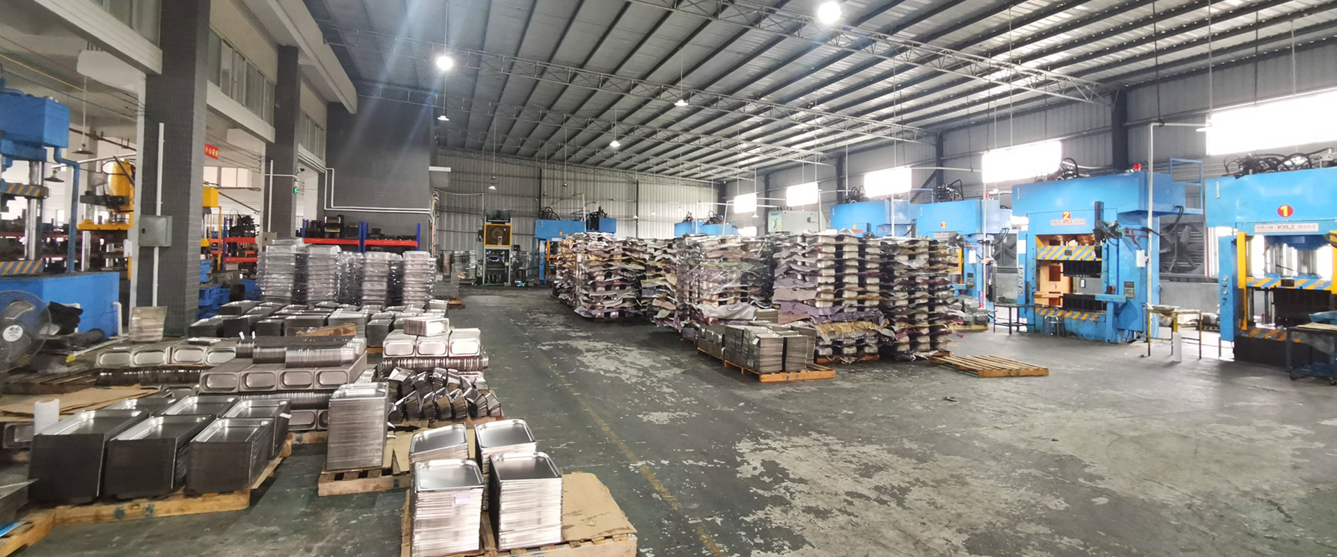 Buphex stainless steel equipment workshop
